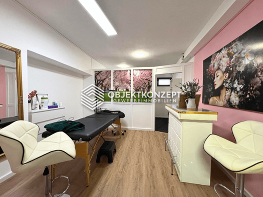 Praxis zur Miete 700 € 47 m² Bürofläche teilbar ab 31 m² Villingen Villingen-Schwenningen 78050