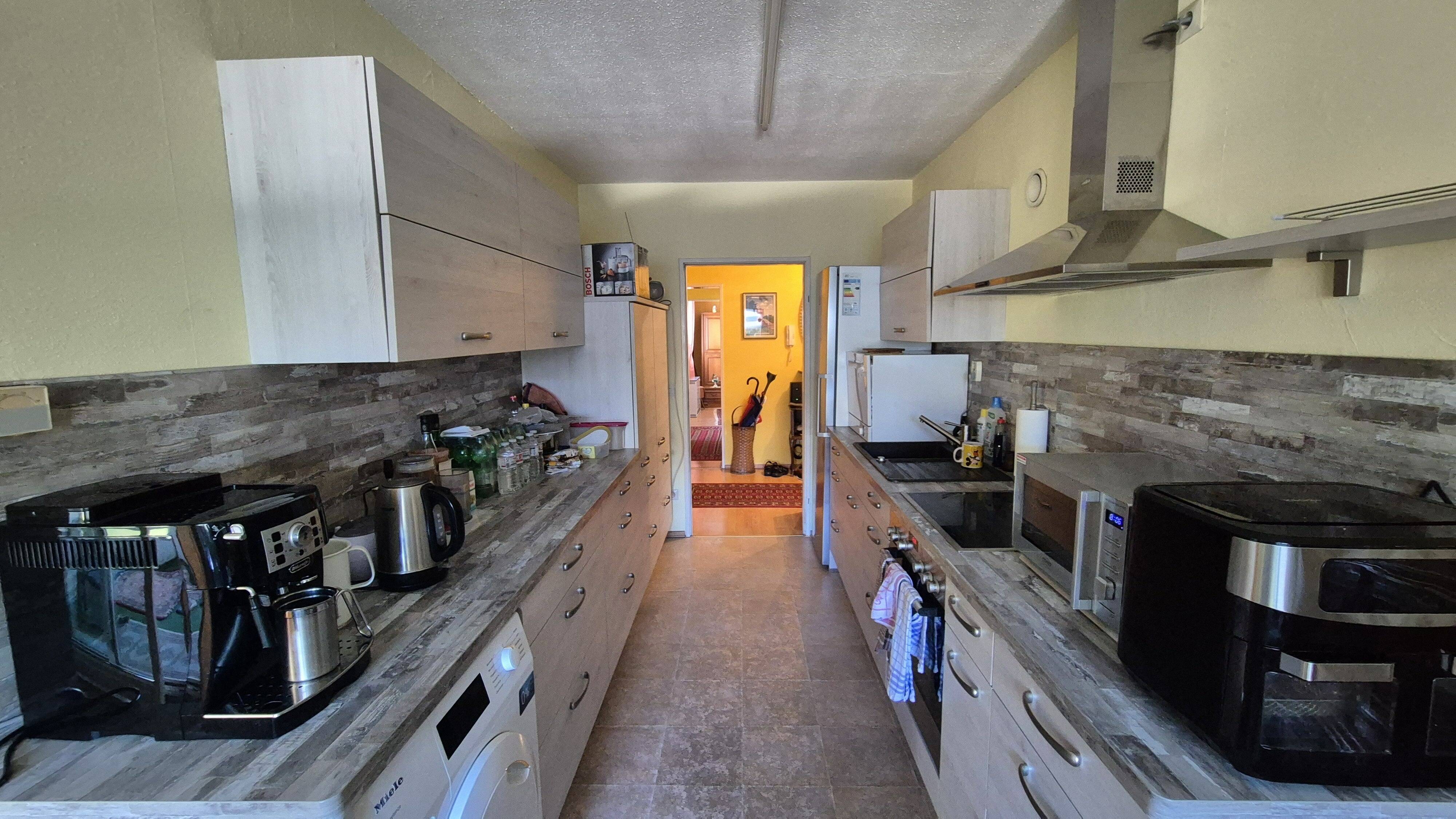 Property thumbnail 8
