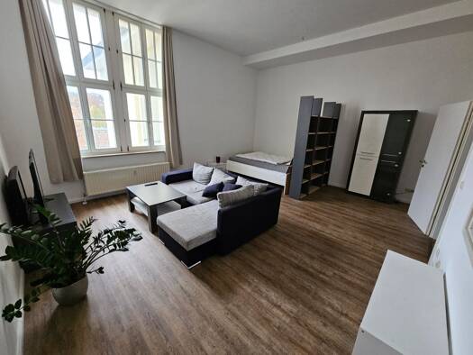 Wohnung zum Kauf 48.500 € 1 Zimmer 52 m² 2. Geschoss Friedrich-Ebert-Straße 10 Auerbach Auerbach/Vogtland 08209
