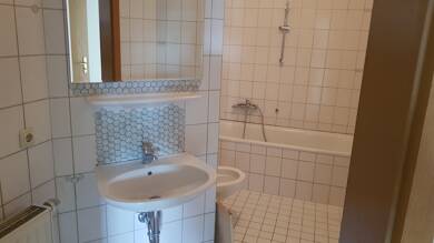 Wohnung zur Miete 365 € 4 Zimmer 81 m² 3. Geschoss Auerbach Auerbach 08209