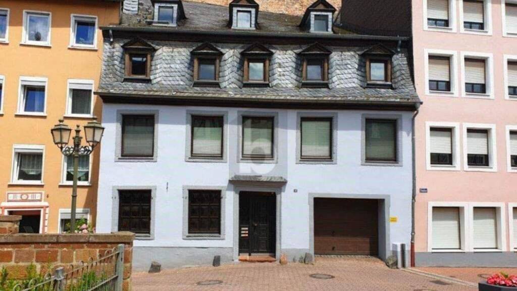 Wohnanlage zum Kauf als Kapitalanlage geeignet 389.000 € 9 Zimmer 282 m² 210 m² Grundstück Saarburg 54439