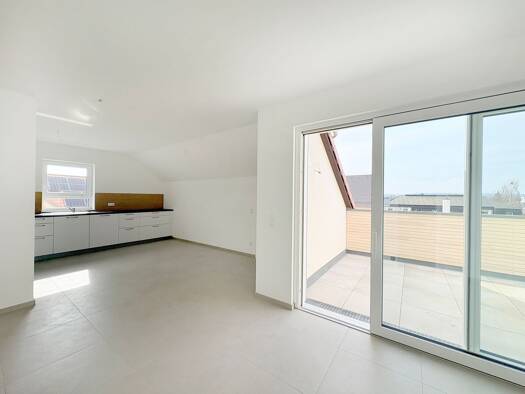 Terrassenwohnung zur Miete 1.200 € 3,5 Zimmer 102 m² Geschoss 3/4 frei ab sofort Illertissen 89257