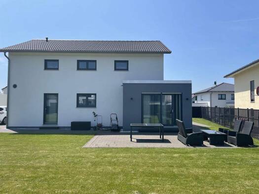 Einfamilienhaus zum Kauf 630.000 € 5 Zimmer 177 m² 756 m² Grundstück frei ab 01.05.2026 Wichdorf Niedenstein 34305