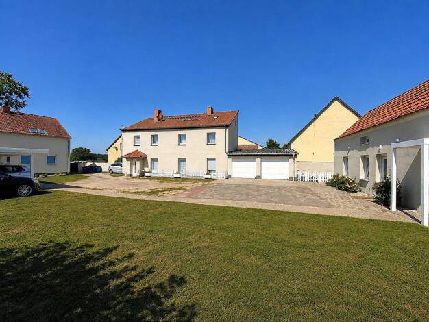 Mehrfamilienhaus zum Kauf provisionsfrei 1.390.000 € 12 Zimmer 299 m² 5.806 m² Grundstück Mittenwalde Mittenwalde 15749
