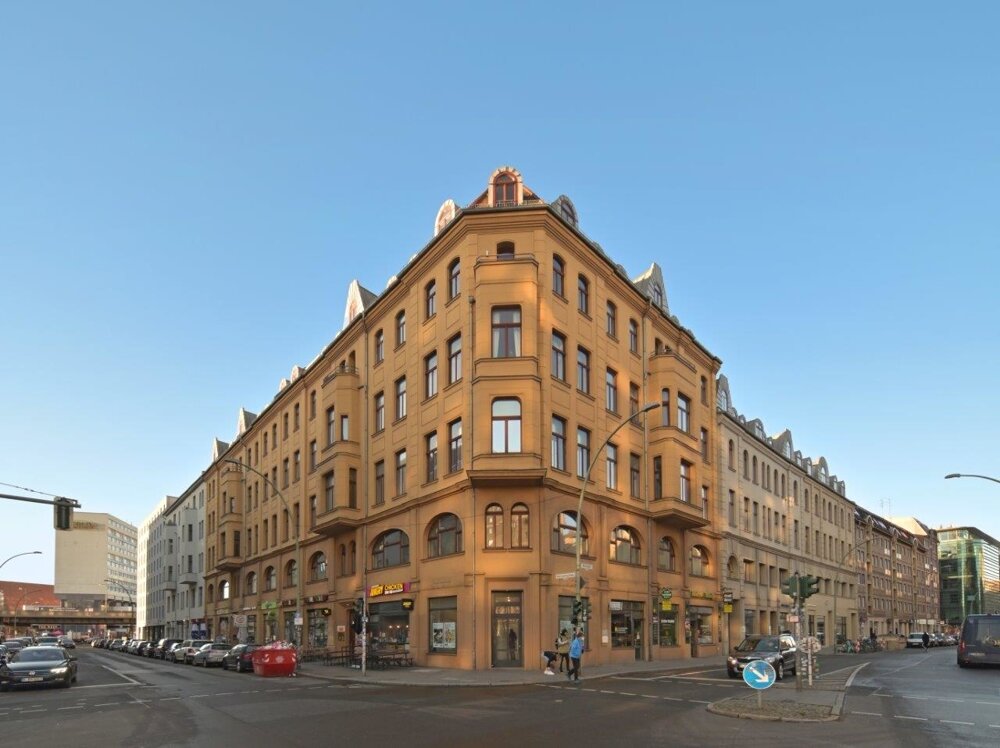 Bürofläche zur Miete provisionsfrei 28,50 € 135 m²<br/>Bürofläche Mitte Berlin Mitte 10117