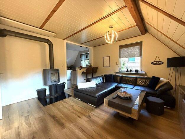 Mehrfamilienhaus zum Kauf als Kapitalanlage geeignet 625.000 € 10 Zimmer 230 m² 560 m² Grundstück Sahlkamp Hannover 30657