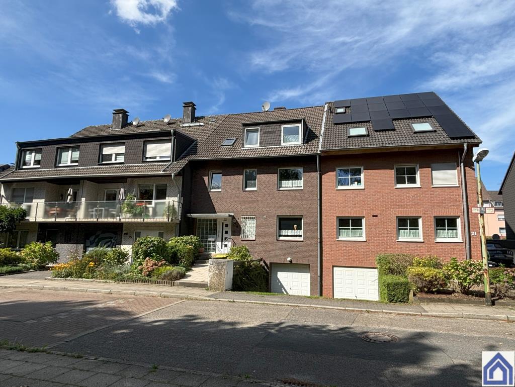 Reihenmittelhaus zum Kauf 539.000 € 6 Zimmer 203 m²<br/>Wohnfläche 240 m²<br/>Grundstück Überruhr-Hinsel Essen 45277