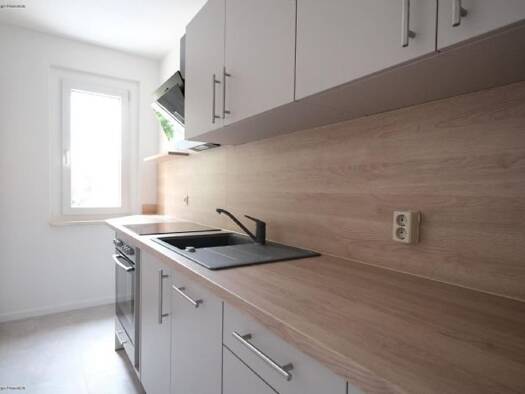 Wohnung zur Miete 290 € 2 Zimmer 50,9 m² 2. Geschoss frei ab sofort Beierfeld Grünhain-Beierfeld 08344