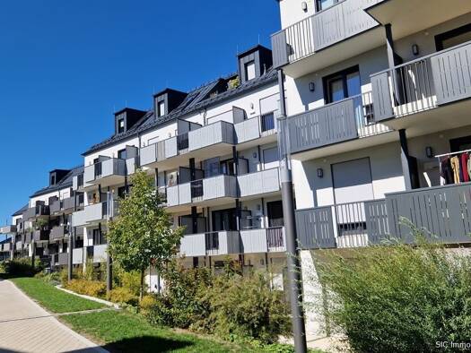 Wohnung zur Miete 735 € 1 Zimmer 34 m² Wolkersdorf Traunstein 83278