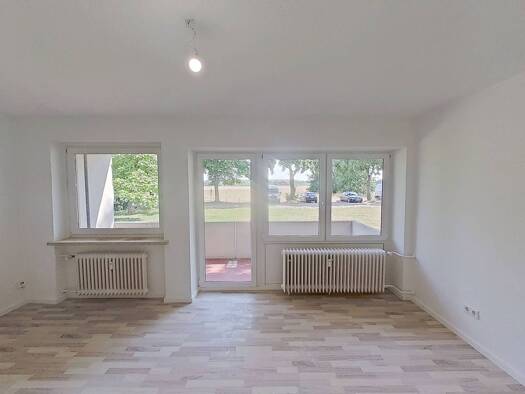 Wohnung zur Miete 760 € 4 Zimmer 94,2 m² EG frei ab sofort Grupenstr. 7 Burgdorf 31303