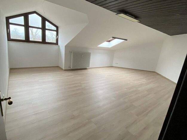 Wohnung zur Miete 740 € 2 Zimmer 68 m² 4. Geschoss Bahnhofplatz Altötting 84503