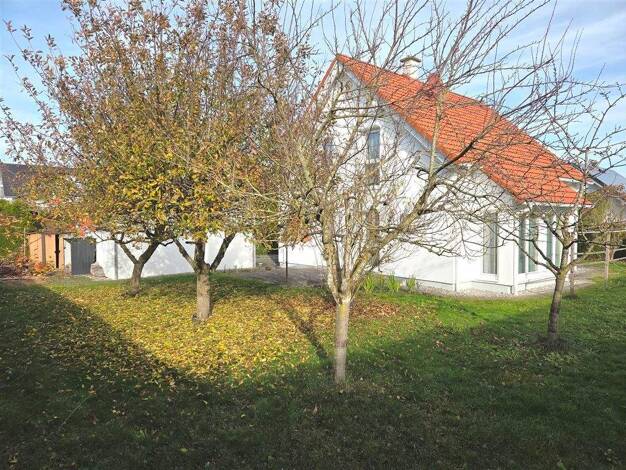 Einfamilienhaus zum Kauf 479.000 € 4 Zimmer 130 m² 621 m² Grundstück frei ab sofort Altbierlingen Ehingen 89584