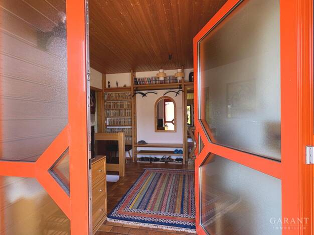 Einfamilienhaus zur Miete 1.800 € 6,5 Zimmer 208 m² 604 m² Grundstück frei ab 01.01.2027 Neckargröningen Remseck am Neckar 71686