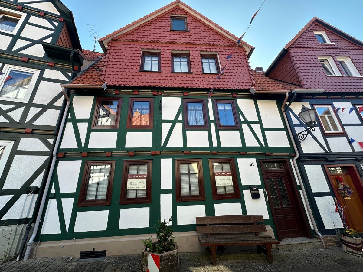 Einfamilienhaus zum Kauf 119.000 € 7 Zimmer 180 m²<br/>Wohnfläche 200 m²<br/>Grundstück Bad Sooden-Allendorf Bad Sooden-Allendorf 37242