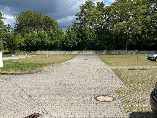 Außenstellplatz zur Miete provisionsfrei 20 € Hasseldieksdamm Kiel- Mettenhof 24109