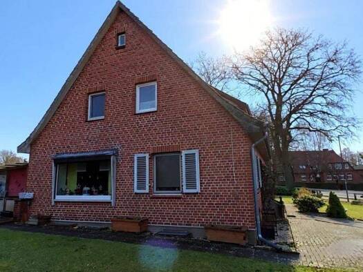 Einfamilienhaus zum Kauf 285.000 € 5 Zimmer 165 m² 1.270 m² Grundstück frei ab 01.03.2026 Behringen Bispingen 29646