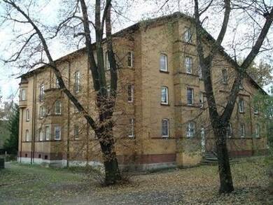 Wohnung zur Miete 500 € 4 Zimmer 103 m² EG Am Werk 10b Lauchhammer Lauchhammer 01979