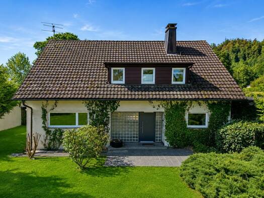 Einfamilienhaus zum Kauf 649.000 € 7 Zimmer 221,7 m² 1.423 m² Grundstück Wehr Wehr 79664