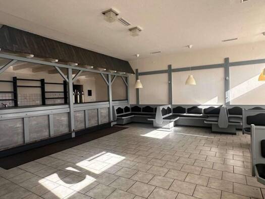 Laden zur Miete 2 € St. Peter Klagenfurt am Wörthersee 9020