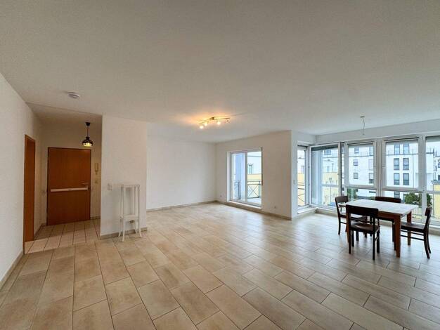 Wohnung zur Miete 1.225 € 3 Zimmer 90 m² Bad Homburg Bad Homburg vor der Höhe 61348