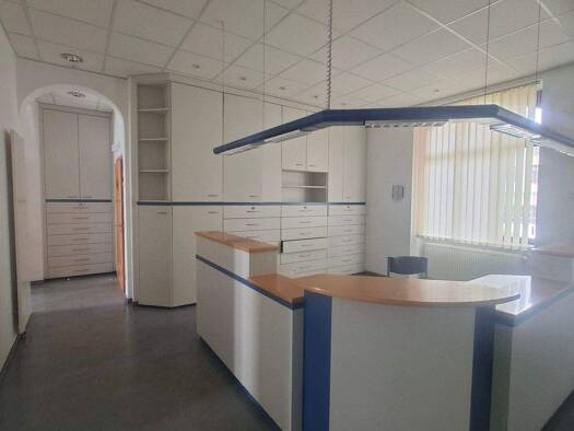 Praxisfläche zur Miete provisionsfrei 1.300 € 5,5 Zimmer 130 m² Bürofläche Sulzbachstraße 7 St Johann Mitte 66111