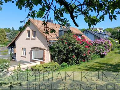 Haus zum Kauf provisionsfrei 415.000 € 6 Zimmer 240 m² 1.140 m² Grundstück frei ab sofort Weilburg Weilburg 35781