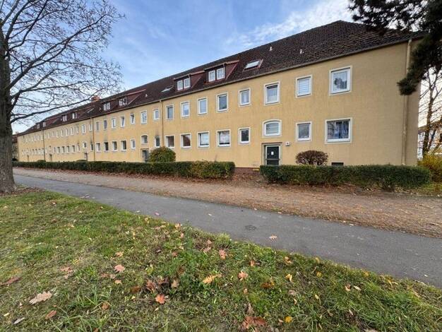 Wohnung zur Miete 491 € 2 Zimmer 56,5 m² frei ab 13.12.2025 Essener Str. 14 Querum Braunschweig 38108