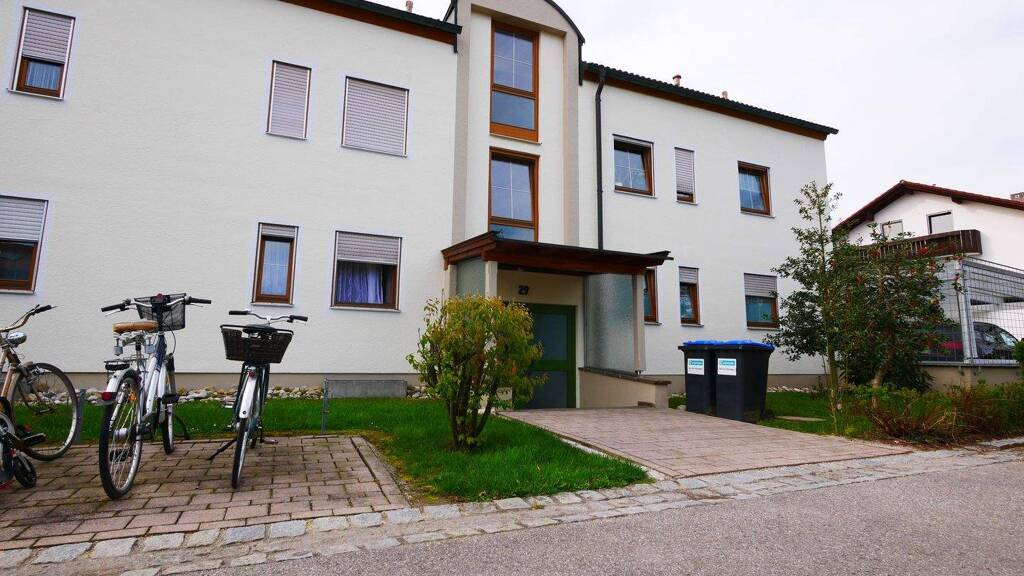 Wohnung zur Miete 854 € 1,5 Zimmer 61 m² 1. Geschoss frei ab sofort Am Hirschbichl 29 Aising Rosenheim 83026