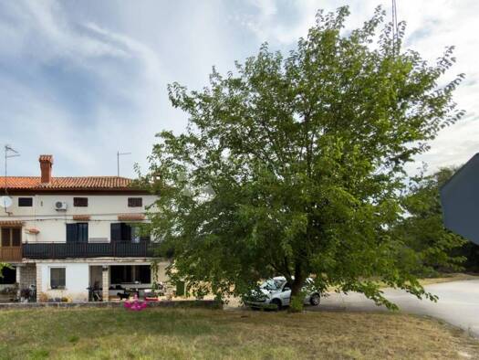 Haus zum Kauf 260.000 € 4 Zimmer 192 m² Crveni Vrh, Umag Zambratija