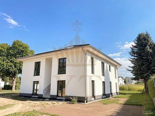 Wohnung zum Kauf - Erstbezug 249.000 € 3 Zimmer 65,6 m² 1. Geschoss frei ab 01.11.2026 Melchow Melchow 16230