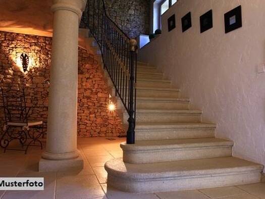 Immobilie in Suppe-Promenade - Haus zum Kauf - Gars am Kamp - 522.000 € - 9 Zimmer, 371,9 m², 5.837,1 m² Grundstück - Bild 0