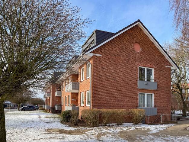 Wohnung zum Kauf 165.000 € 3 Zimmer 65 m² frei ab sofort Husum 25813