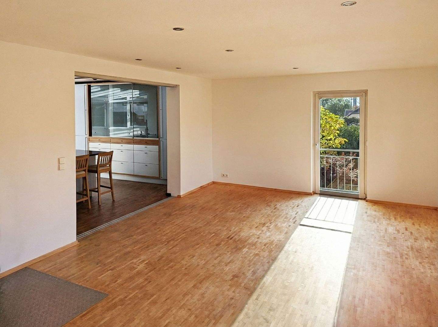 Immobilie in Friedrichsthal - Fünf-Zimmer Maisonette Wohnung in Friedrichsthal! - Bild 1