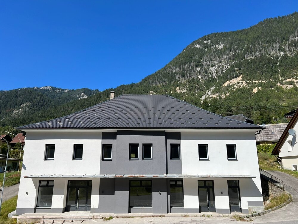 Haus zum Kauf 220.000 € 309 m²<br/>Wohnfläche 879 m²<br/>Grundstück Bad Bleiberg 9530