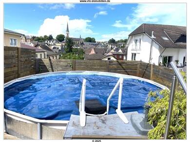 Einfamilienhaus zum Kauf 249.000 € 10 Zimmer 200 m² 281 m² Grundstück Höhr-Grenzhausen 56203