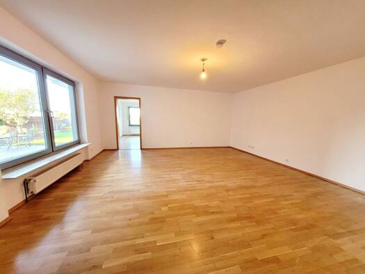 Wohnung zur Miete 850 € 3,5 Zimmer 110 m² Mülheim Mülheim-Kärlich 56218