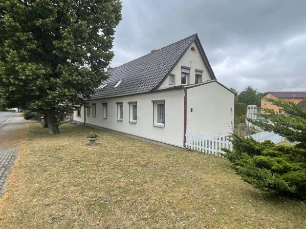 Einfamilienhaus zum Kauf 69.000 € 5 Zimmer 110 m² 240 m² Grundstück Etgersleben Börde-Hakel 39448