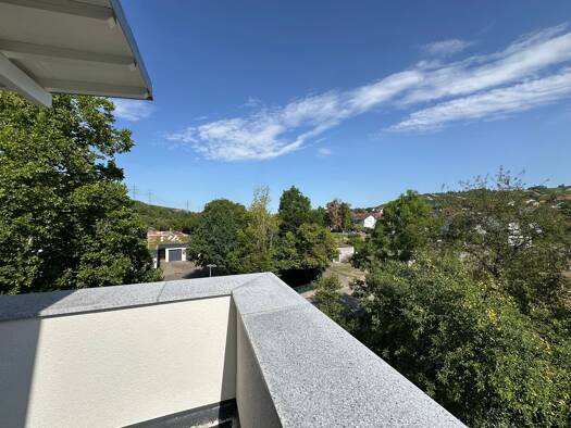 Penthouse zur Miete - Erstbezug 1.950 € 4 Zimmer 114 m² Geschoss 3/3 frei ab 01.12.2026 Mühlbergstraße 17 Schnait Weinstadt 71384