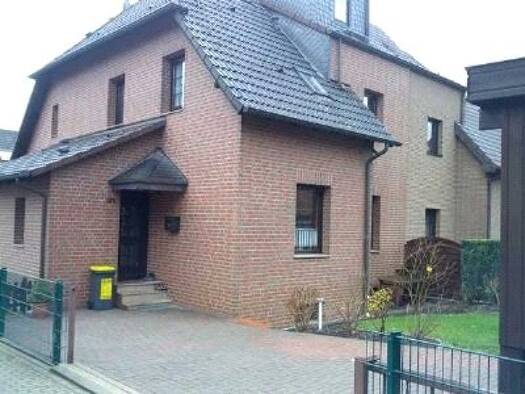 Doppelhaushälfte zur Miete 800 € 3 Zimmer 63 m² 250 m² Grundstück frei ab 01.10.2025 Hörde Dortmund 44263