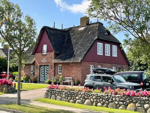 Wohnung zum Kauf 399.000 € 3 Zimmer 70,6 m² 2. Geschoss Hauptstraße 11 Alkersum 25938