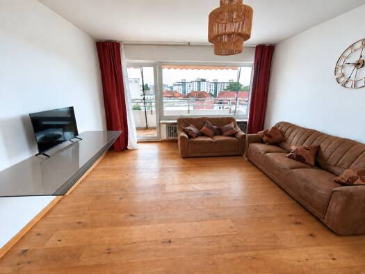 Wohnung zum Kauf 334.000 € 2 Zimmer 70 m² 5. Geschoss Nikola Landshut 84034