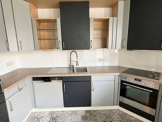 Wohnung zur Miete 1.500 € 3 Zimmer 117 m² 1. Geschoss Frauenaurach Erlangen 91056