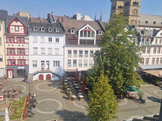 Studio zur Miete 560 € 1 Zimmer 46 m² 4. Geschoss frei ab 01.06.2026 Altstadt Koblenz 56068