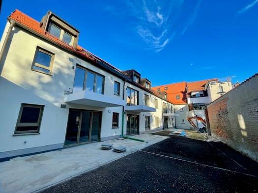 Wohnung zur Miete 1.860 € 4 Zimmer 112,7 m² Nikola Landshut 84034