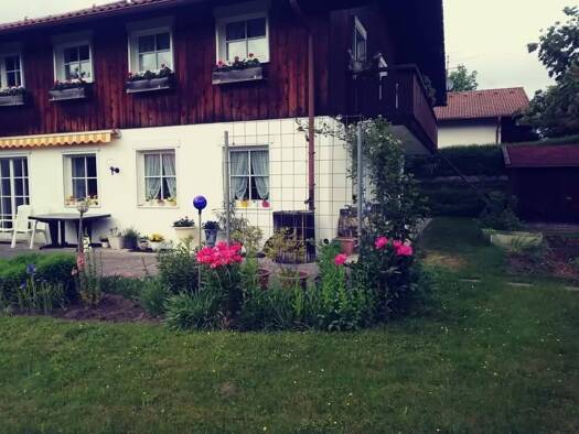 Wohnung zur Miete 1.000 € 3,5 Zimmer 94 m² Geschoss 1/2 frei ab sofort Albertaich 2 Albertaich Obing 83119