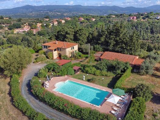 Bauernhaus zum Kauf 1.050.000 € 8 Zimmer 433 m² 120.000 m² Grundstück Meerblick Guardistallo 56040