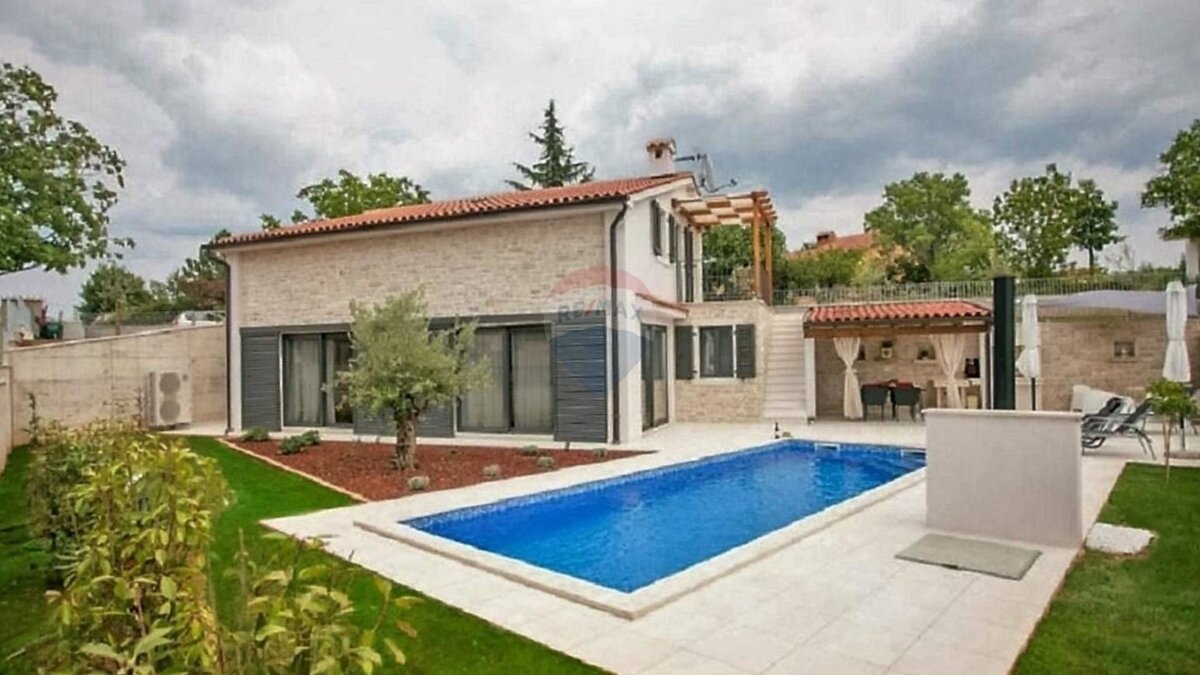 Villa zum Kauf 539.500 € 3 Zimmer 110 m²<br/>Wohnfläche 940 m²<br/>Grundstück Porec 52440