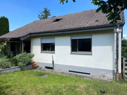 Mehrfamilienhaus zum Kauf 425.000 € 7 Zimmer 184 m² 586 m² Grundstück frei ab 01.08.2026 Pfullendorf 88630