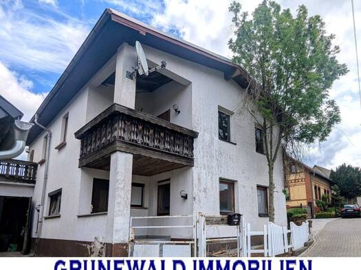 Haus zum Kauf 79.000 € 6 Zimmer 155 m² 332 m² Grundstück frei ab sofort Hermsdorf 07629