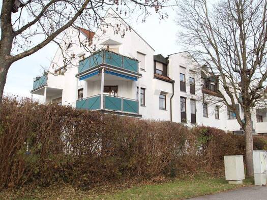 Wohnung zur Miete 740 € 2 Zimmer 66,6 m² 1. Geschoss frei ab sofort West Landshut 84034
